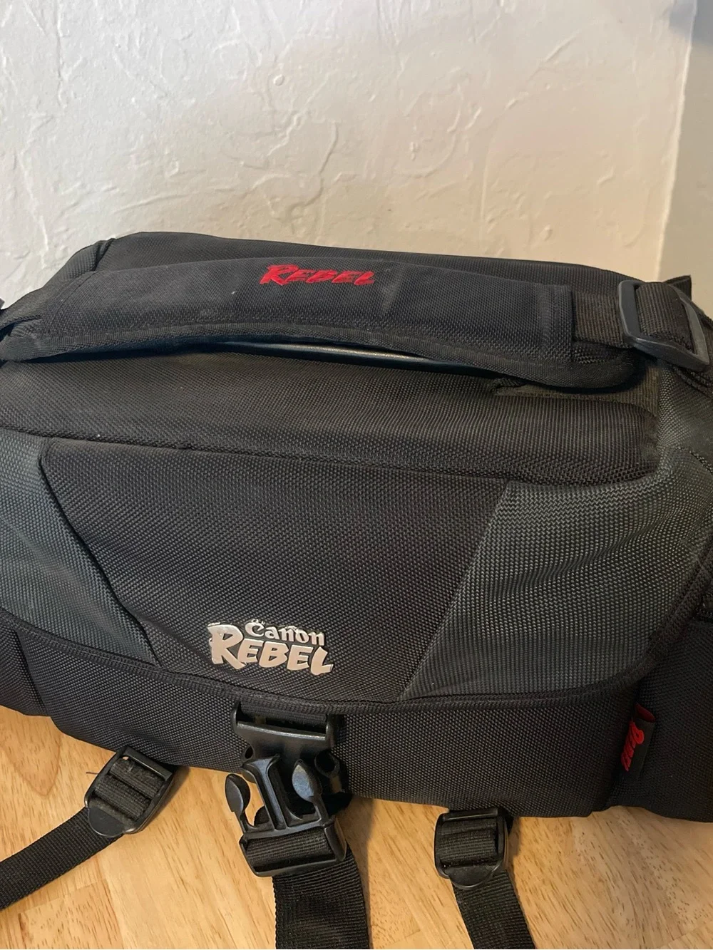 Canon EOS Rebel T3i DSLR Camera Body - Black